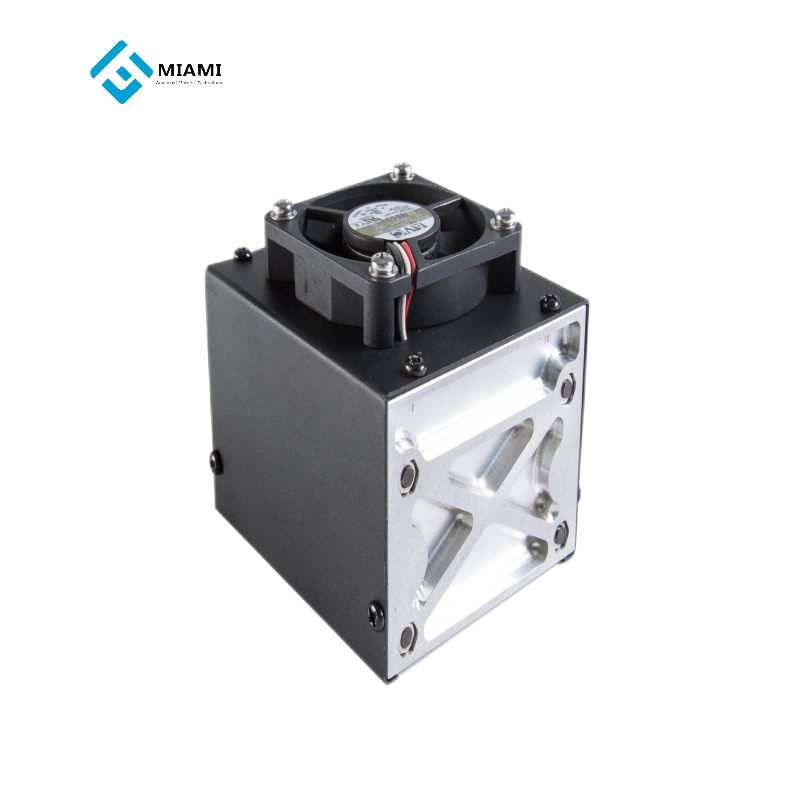 100w UAV gorivne celice 12v zračno hlajen sklop vodikovih gorivnih celic Pemfc sklad